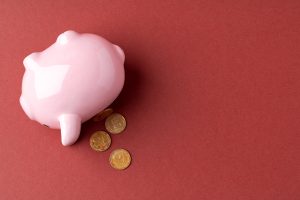 a quien le corresponde sufragar los gastos de la inmobiliaria